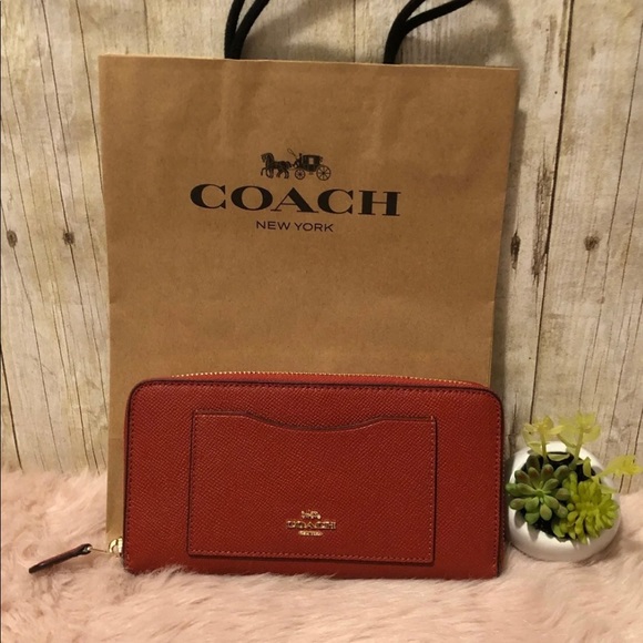 Coach Accordion ZIP wallet - Picture 2 of 6